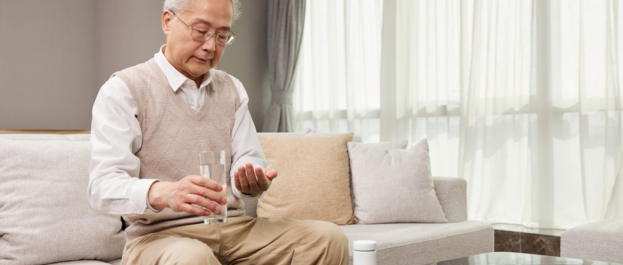 60歲男性服用威而鋼